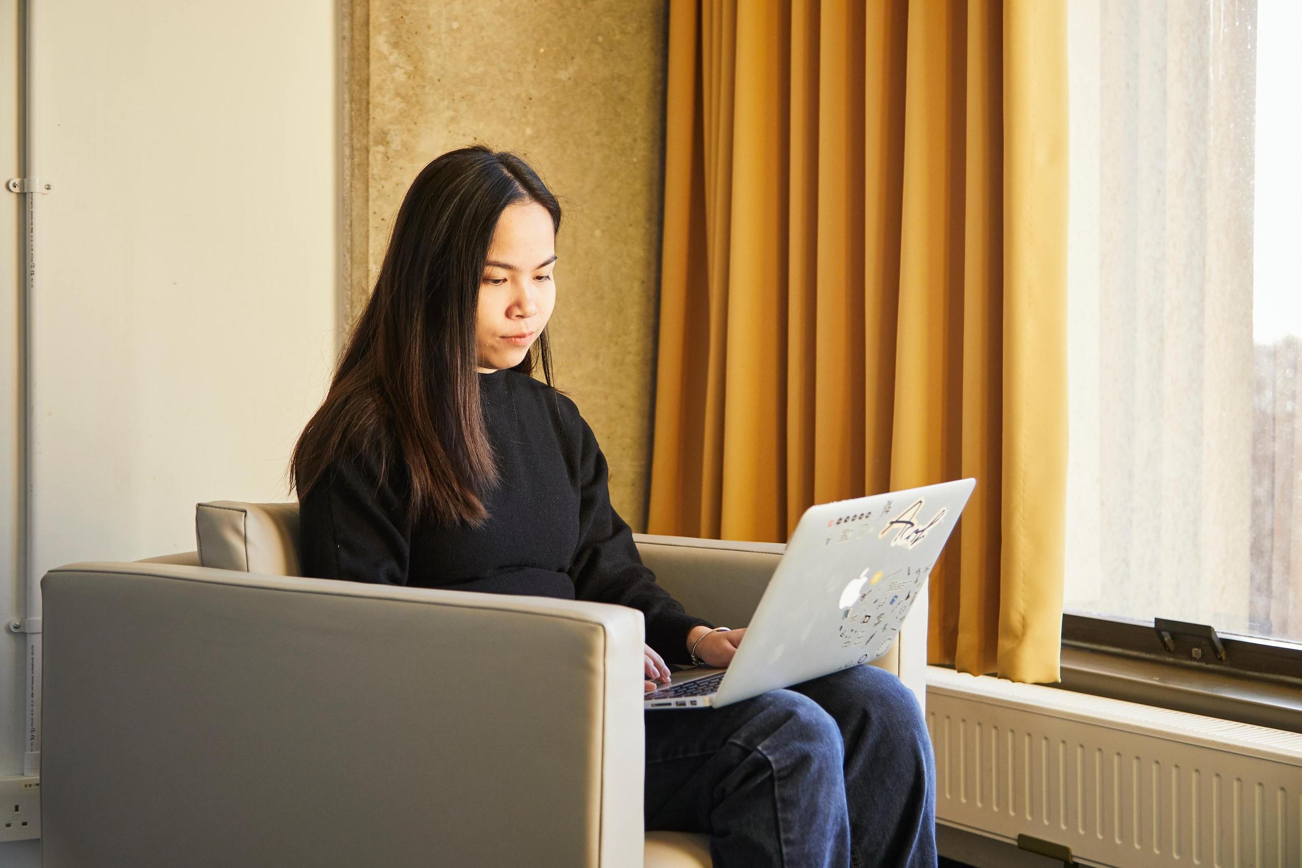 A Step-By-Step Guide to Writing a Standout Personal Statement (Webinar - October)